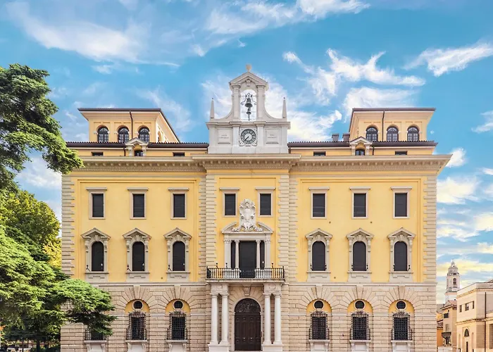 Residenza Palazzo Poste Guest house Verona