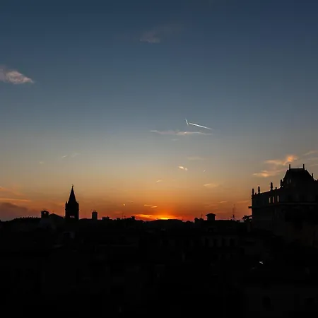 بيت ضيافة Residenza Palazzo Poste فيرونا