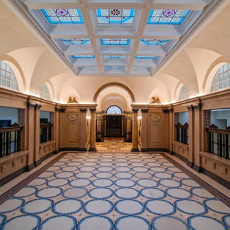 ゲストハウス Residenza Palazzo Poste ヴェローナ