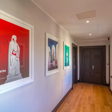 ゲストハウス Residenza Palazzo Poste ヴェローナ